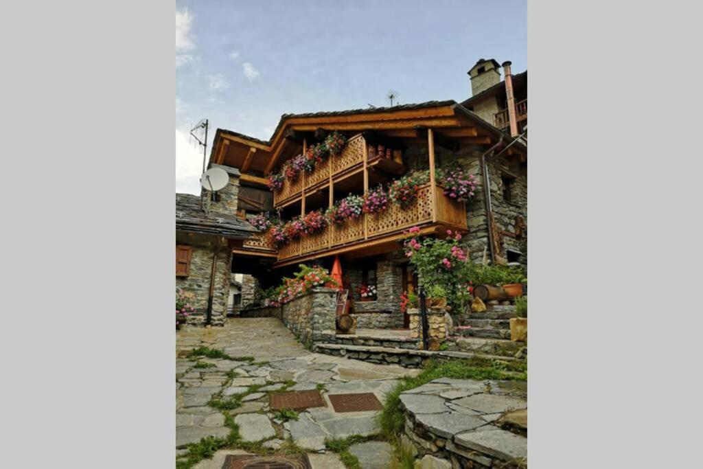 Maison Degioz Bagian luar foto